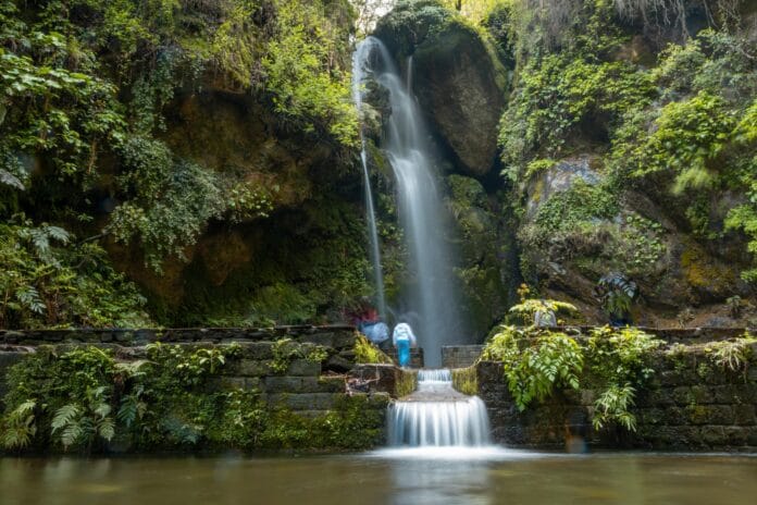 Jibhi Waterfall